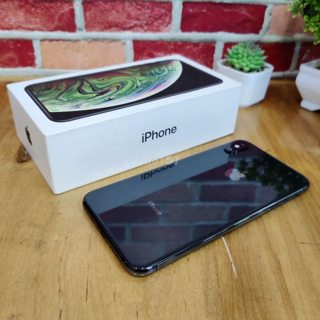 Iphone XS 64 Đen tuyệt đẹp còn BH dài 6 tháng