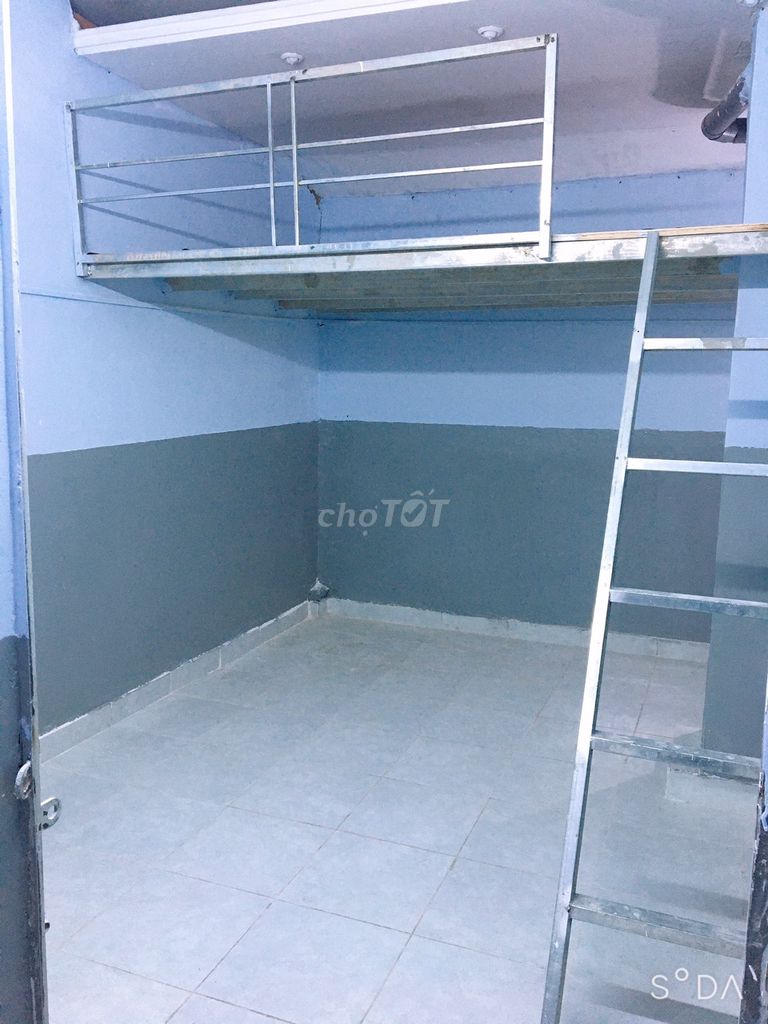 Phòng trọ 2trd, mặt tiền 132 Lý Thánh Tông, P Hiệp Tân
