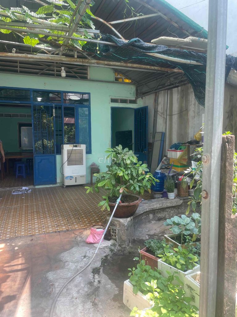 Nhà trong hẻm 122,6m2, 2 phòng ngủ, hoàng văn thụ,  giấy tờ chính chủ. Nhà trong hẻm 122,6m2, 2 phòng ngủ, hoàng văn thụ,  giấy tờ chính chủ.