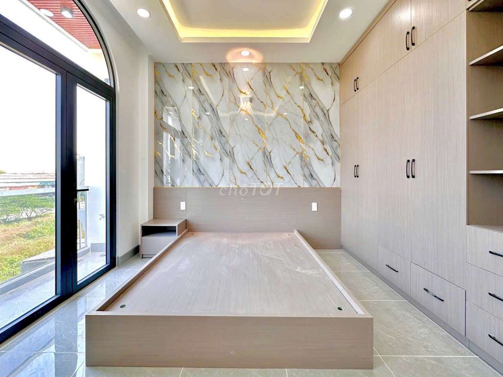 Bán nhà gần lê trọng tấn bình tân