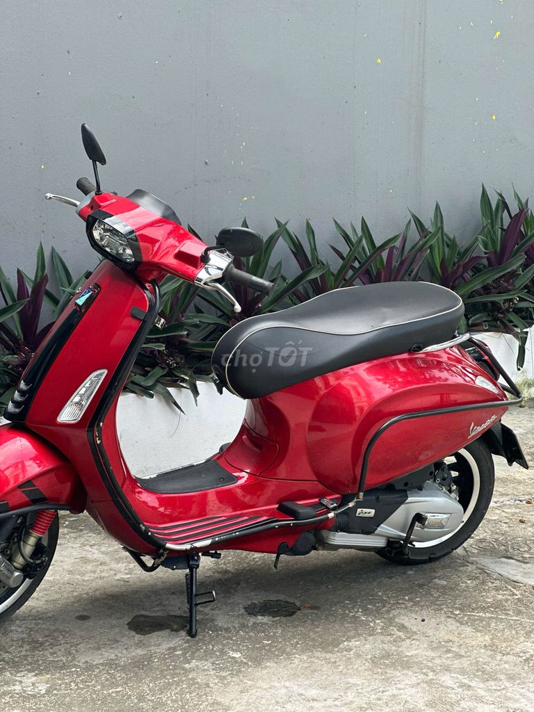 XE TAY GA VESPA SPRINT 125IE ABS 2021 ĐỎ MỚI 98%.. Mua bán Xe máy tại Huyện Yên Mô Ninh Bình được đăng bởi Thuong pham hình 6