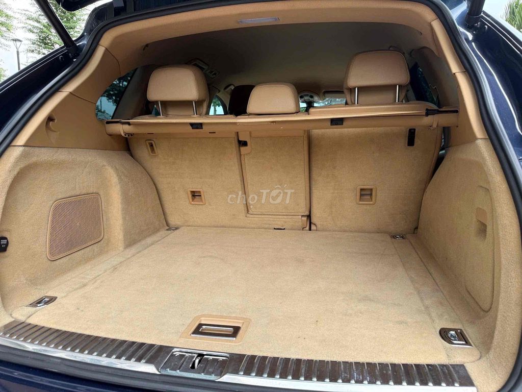 Porsche Cayenne 2011 bảo hành 1 năm. Mua bán Ô tô tại Quận 7 Tp Hồ Chí Minh được đăng bởi chị Hương hình 8