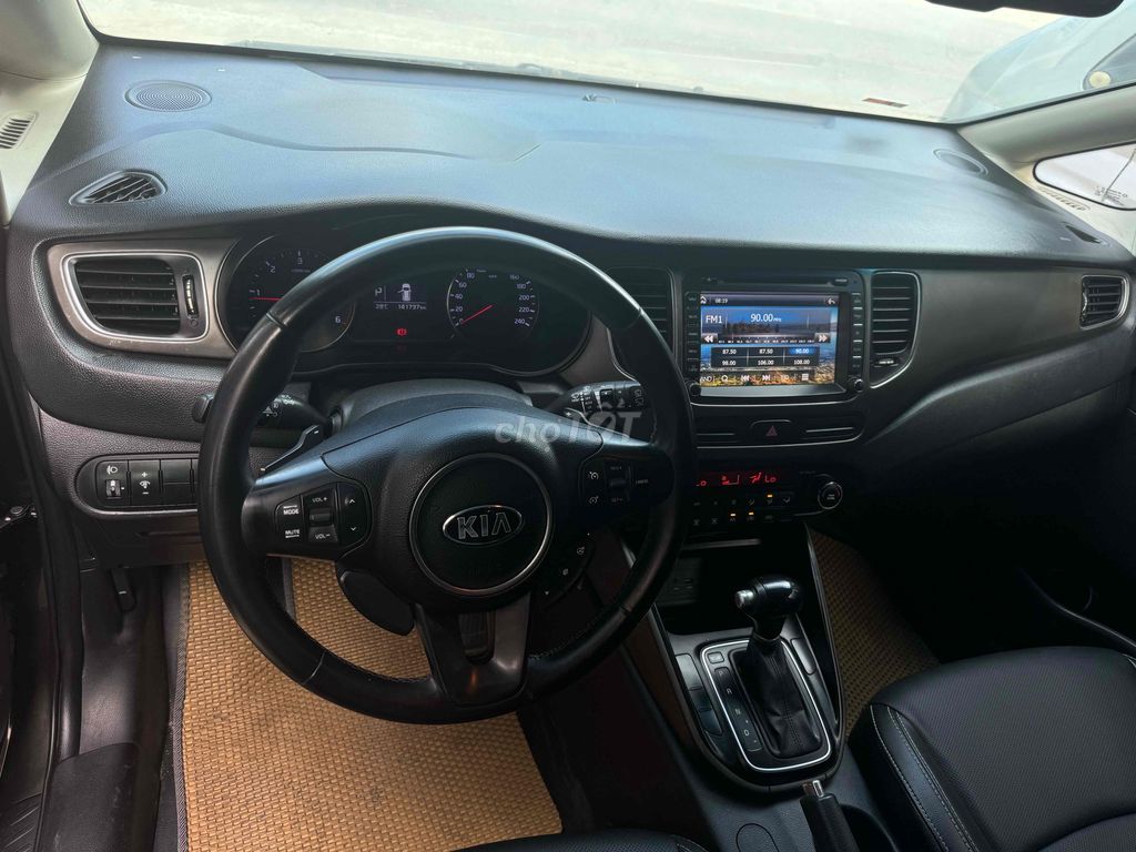 Kia Rondo 2016 số tự động máy dầu. Mua bán Ô tô tại Quận Hà Đông Hà Nội được đăng bởi Hiệp Xoăn Hà Đông hình 11