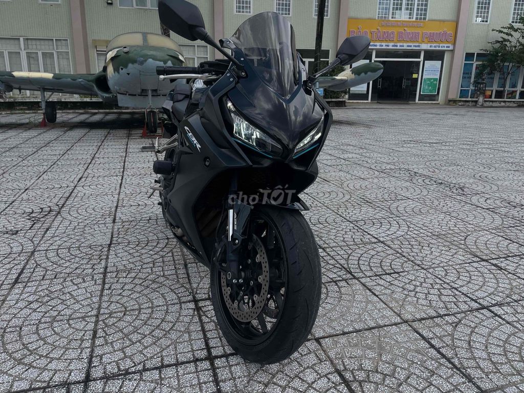 Honda CBR650R 2023 Black Edition 10500 км