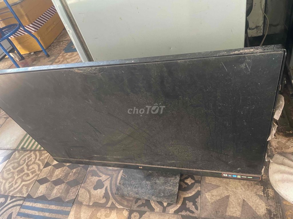 Màn hình LCD ViewSonic 27 inch Đen. Mua bán Phụ kiện (Màn hình, Chuột...) tại Quận 1 Tp Hồ Chí Minh được đăng bởi anh siêu đầu bếp hình 1