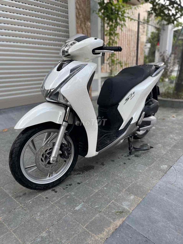 SH 125i Nguyên Bản 2019 Chất_Bảo Hành 3 Năm✅✅✅✅. Mua bán Xe máy tại Huyện Gia Lâm Hà Nội được đăng bởi Xe Máy Phúc Hưng hình 3