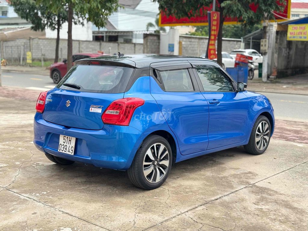 Suzuki Swift 2019 GLX 1.2 CVT - 60000 km. Mua bán Ô tô tại Thành phố Thuận An Bình Dương được đăng bởi Mr Đức hình 5