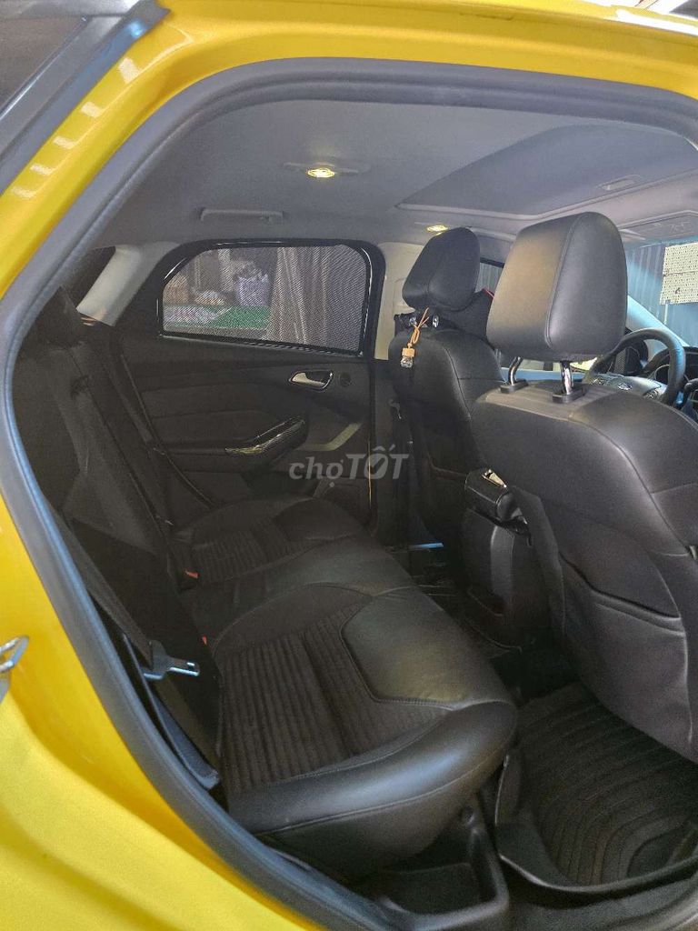 HCM Focus S2017 bản Sport xe nhà. Mua bán Ô tô tại Quận 3 Tp Hồ Chí Minh được đăng bởi Ka hình 4