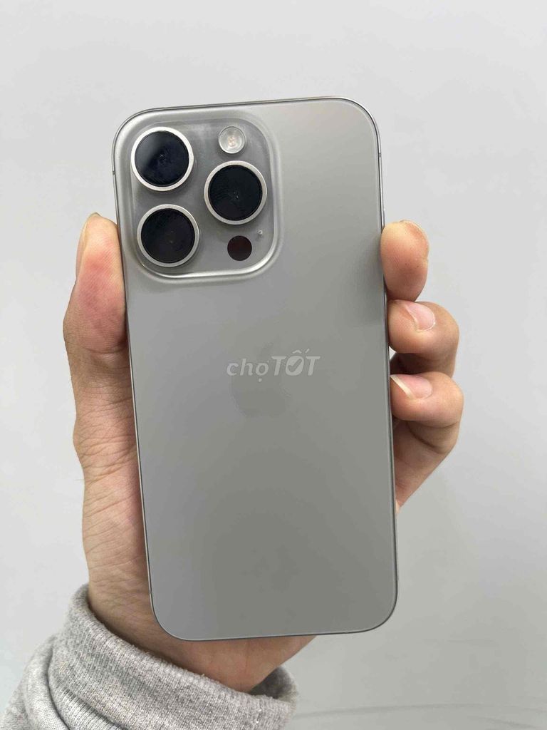 15 Pro Titan Full Zin Pin Cao. Mua bán Điện thoại tại Quận 1 Tp Hồ Chí Minh được đăng bởi Bùi Minh Trí hình 1