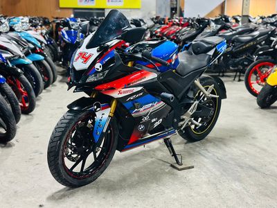 XE MÁYTHANH TÙNG_R15 V3 XANH DÁN FULL ĐỀ CAN. Mua bán Xe máy tại Quận Nam Từ Liêm Hà Nội được đăng bởi THANH TÙNG