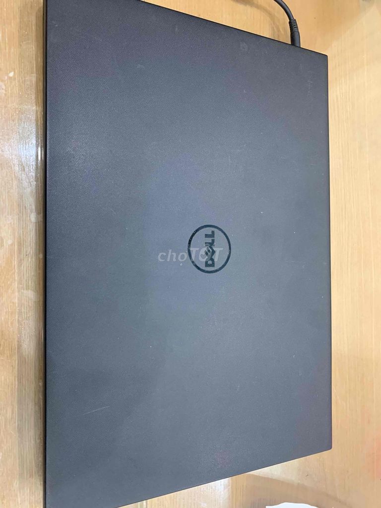 Laptop dell giải trí game nhẹ core i5 7200 ssd 120