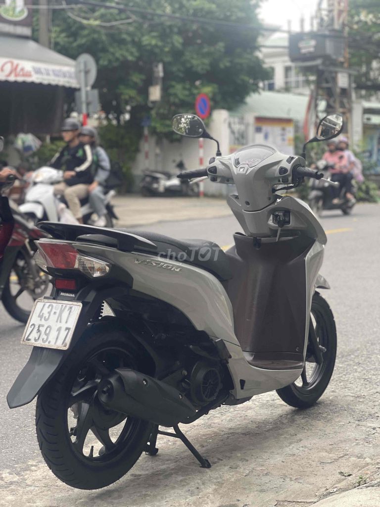 Vision xám xi măng máy zin êm áo đẹp. Mua bán Xe máy tại Quận Thanh Khê Đà Nẵng được đăng bởi Song Vo hình 2