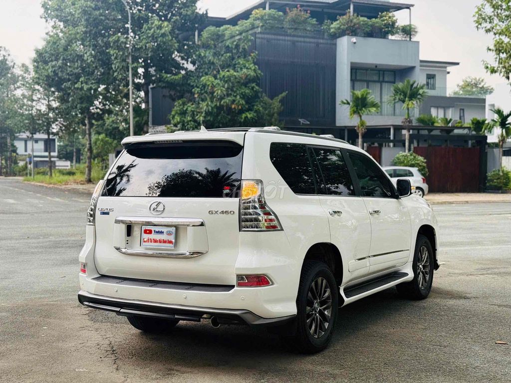 Lexus GX 460 up full model 2020 siêu mới rất đẹp. Mua bán Ô tô tại Thành phố Thủ Dầu Một Bình Dương được đăng bởi Dương Tuấn Anh hình 6