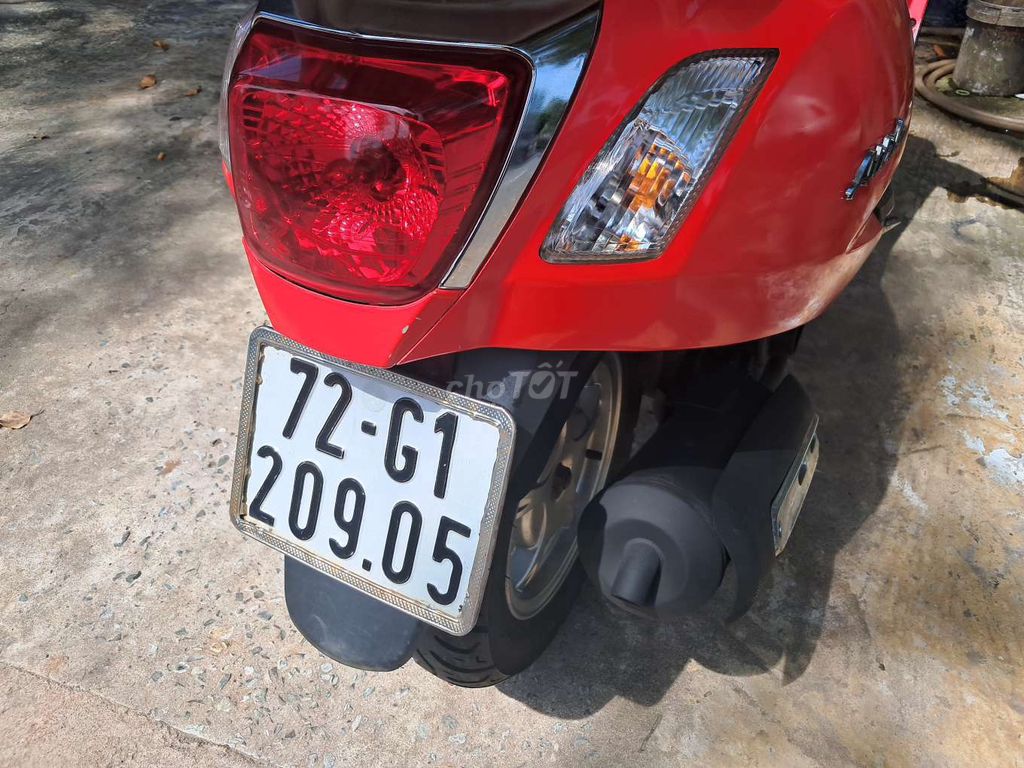 Elizabet 2013..Xe đẹp.Máy ngon..Bs 72. Mua bán Xe máy tại Huyện Đất Đỏ Bà Rịa - Vũng Tàu được đăng bởi Trường hình 2