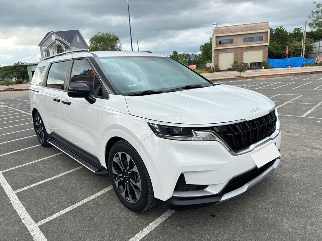 Kia Carnival Luxury 2.2D  2023  - 60 nklm. Mua bán Ô tô tại Thành phố Thủ Dầu Một Bình Dương được đăng bởi Nguyễn Văn Lợi hình 2
