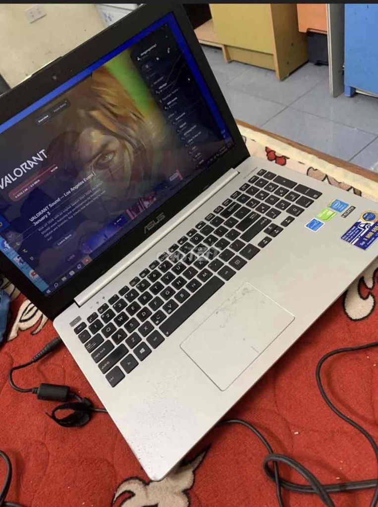 Laptop Asus i7 Gen 4 8GB/500GB Bạc. Mua bán Laptop tại Thành phố Cẩm Phả Quảng Ninh được đăng bởi Huy Hoàng hình 1