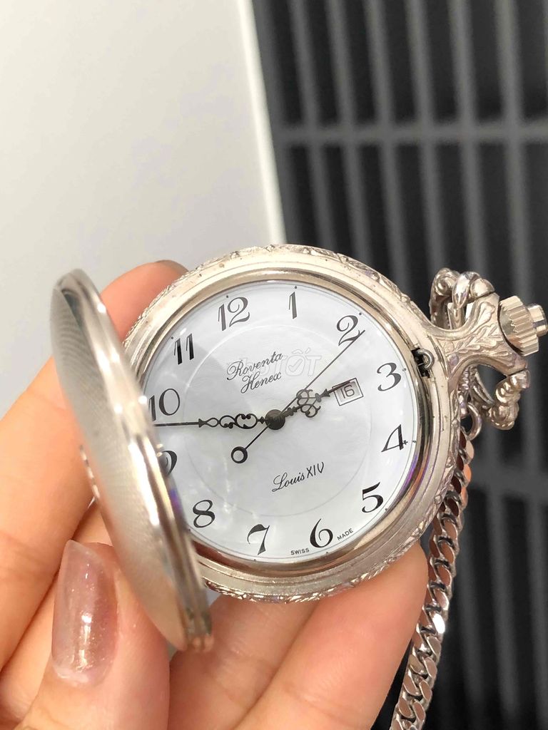 Cách chỉnh ngày, giờ đồng hồ đeo tay cực dễ, áp dụng cho mọi sản phẩm -  Thegioididong.com