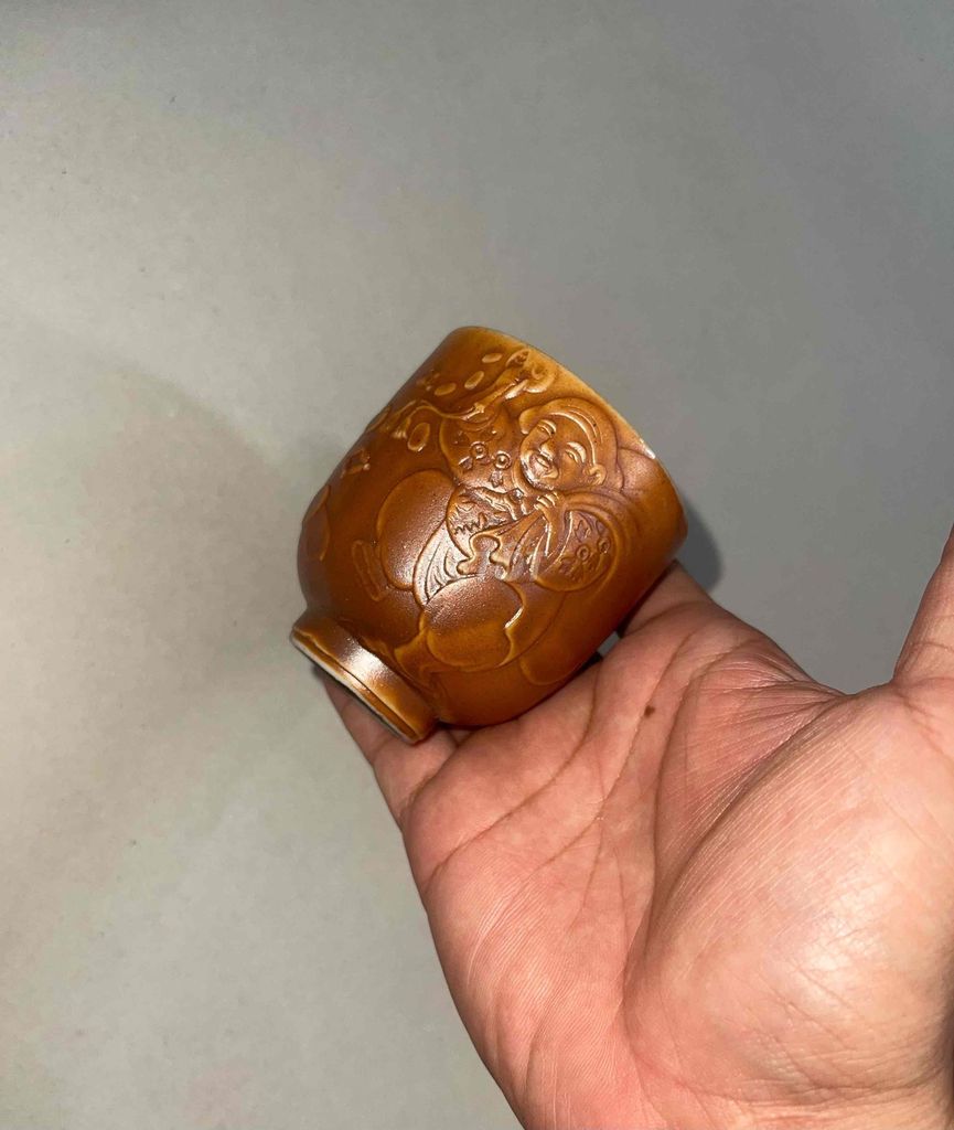 Cốc trà gốm sứ hoạ tiết nổi khối. Mua bán Dụng cụ nhà bếp tại Quận 4 Tp Hồ Chí Minh được đăng bởi HÀNG SƯU TẦM  hình 1