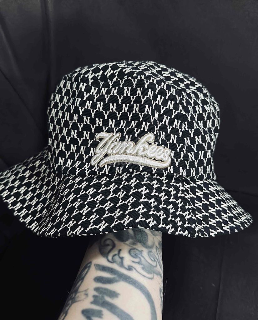 nón tai bèo thương hiệu xin MLB Yankees Jeans 0000. Mua bán Phụ kiện thời trang khác tại Quận 10 Tp Hồ Chí Minh được đăng bởi Shop Chất hình 1