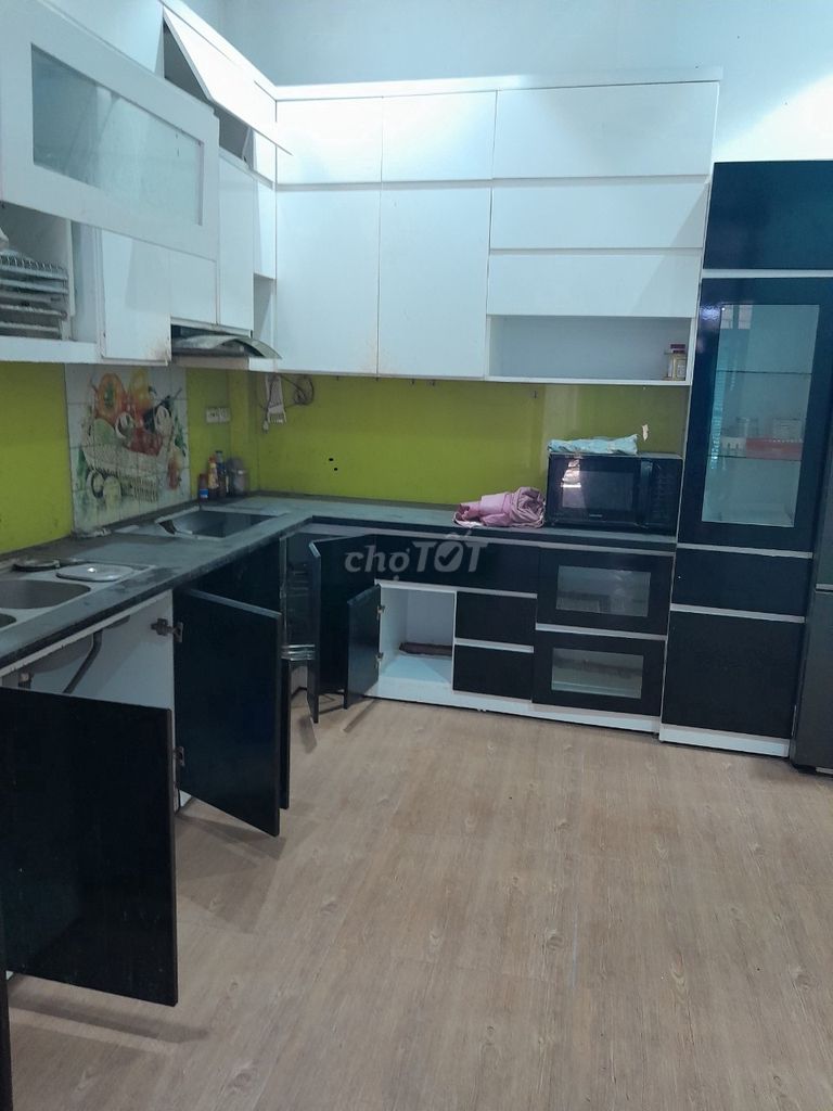 Дом в переулке 132 Каугьяи, 45 кв.м, 4 этажа, кондиционер, водонагреватель, кухня