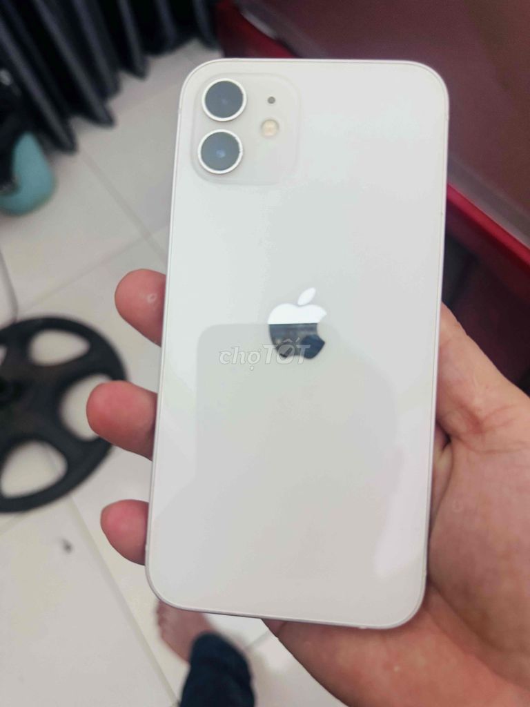 Apple iPhone 12 64GB Trắng Đẹp zin. Mua bán Điện thoại tại Huyện Hiệp Hòa Bắc Giang được đăng bởi dovandung hình 1