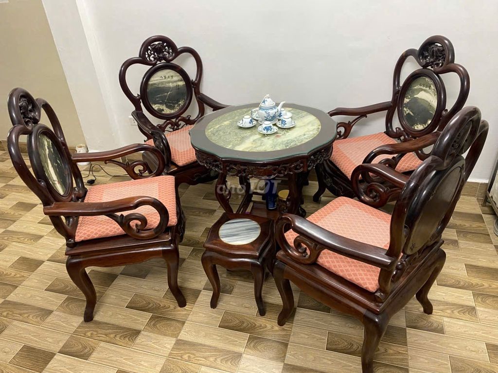 Giải tỏa cần thanh lý toàn bộ đồ gia đình để về qê. Mua bán Bàn ghế tại Quận Tây Hồ Hà Nội được đăng bởi Tu Lien hình 1