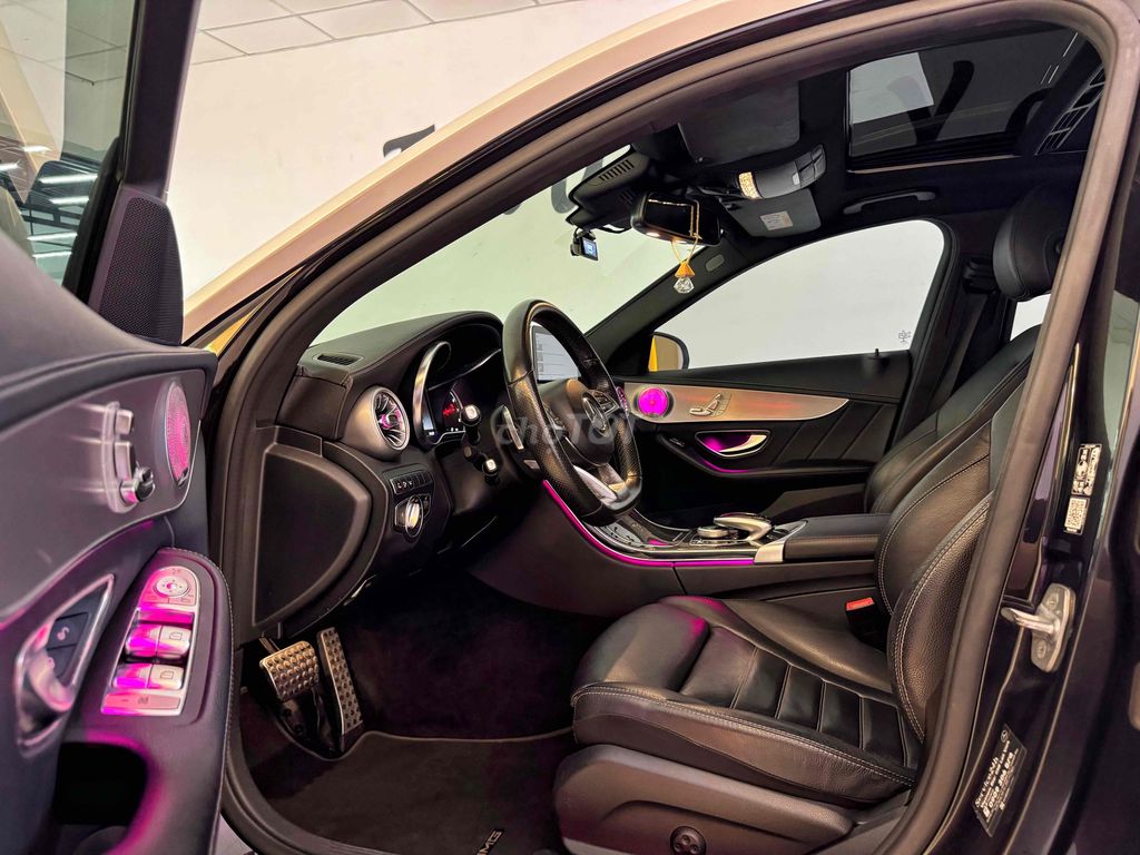 Mercedes C300 AMG sx 2018 full đồ chơi rẻ nhất VN. Mua bán Ô tô tại Thành phố Thủ Đức Tp Hồ Chí Minh được đăng bởi Võ Văn Kiệt hình 9