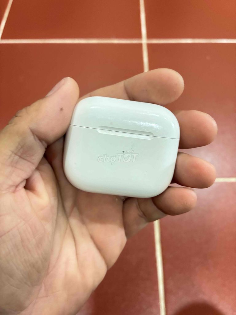 Apple AirPods 3 Trắng (mất tai nghe bên phải). Mua bán Tivi, Âm thanh tại Thành phố Sóc Trăng Sóc Trăng được đăng bởi Hien hình 1