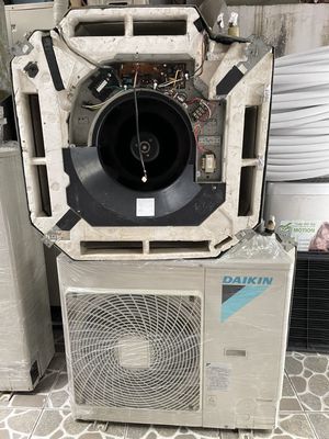 Máy Lạnh Âm trần Daikin 2.5hp - Dùng Gas R410 chất