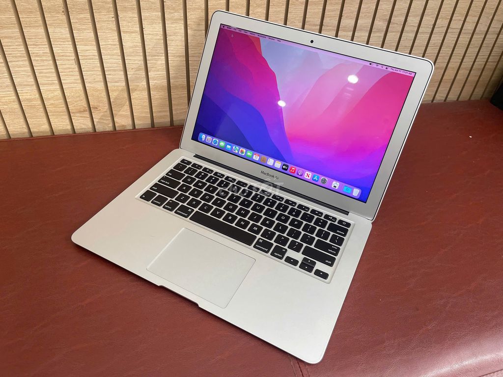 Apple MacBook Air 2017 i5 8GB/128GB. Mua bán Laptop tại Quận Gò Vấp Tp Hồ Chí Minh được đăng bởi Nguyễn Thắng hình 1