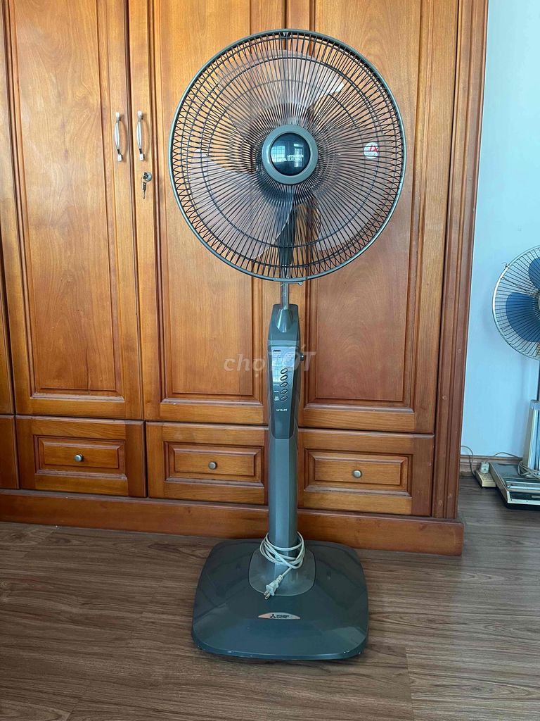 Quạt đứng Mitsubishi Electric LV16-RT. Mua bán Quạt tại Quận Phú Nhuận Tp Hồ Chí Minh được đăng bởi Gia dụng  hình 1