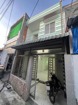 Nhà bán 4x13.3m