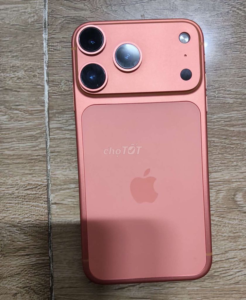 Apple iPhone Cam 11 lên 17 pro. Mua bán Điện thoại tại Huyện Cần Giuộc Long An được đăng bởi Tứ  hình 1