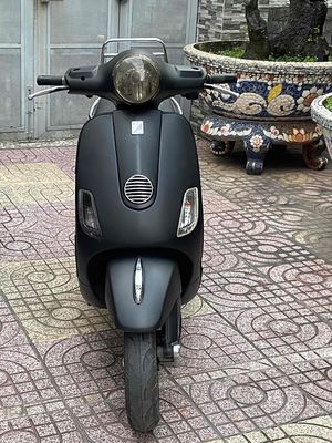 Piaggio Vespa LX125 2011 Đen,bstp Gtdd,xe đẹp