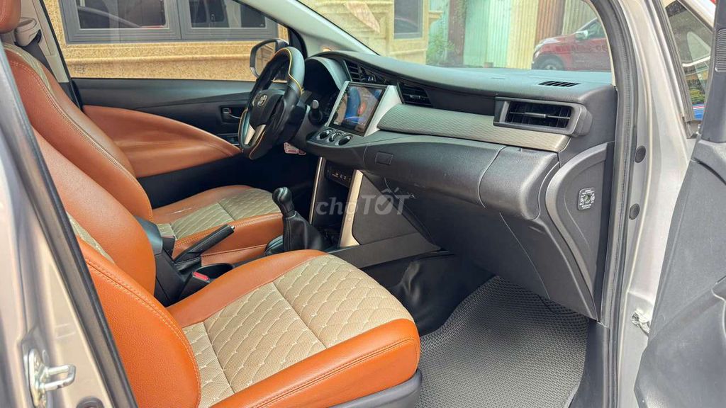 INNOVA 2.0E MT 2019. Mua bán Ô tô tại Quận Bình Tân Tp Hồ Chí Minh được đăng bởi Duy  hình 13