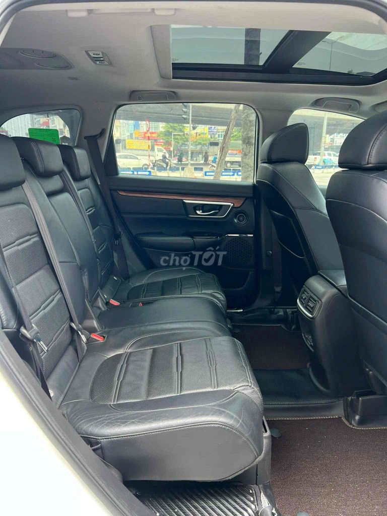 Honda CR V 2018 L - 65000 km. Mua bán Ô tô tại Quận Thanh Xuân Hà Nội được đăng bởi Nguyen van Nam hình 8