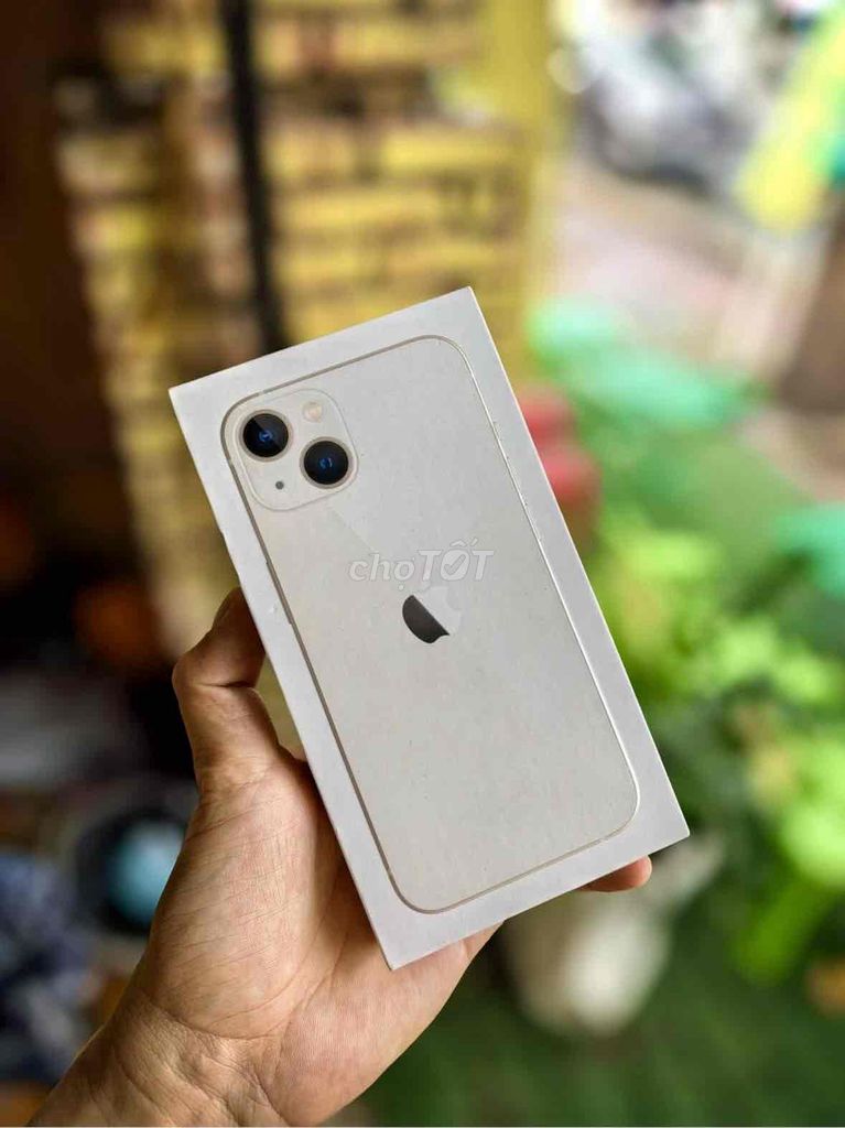 iPhone 13 FULLBOX 128G Trắng CHẤT APPLE 2025. Mua bán Điện thoại tại Quận Thanh Xuân Hà Nội được đăng bởi Nguyễn Huy Dũng hình 1