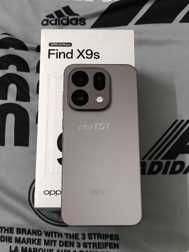 OPPO Find X9s 12GB 256GB Xám Titan. Mua bán Điện thoại tại Thành phố Cao Lãnh Đồng Tháp được đăng bởi Nguyễn Thiện Tuấn hình 1