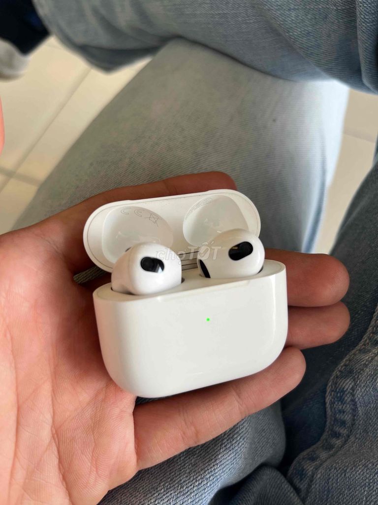 AirPods 3 fullbox. Mua bán Tivi, Âm thanh tại Quận Tân Bình Tp Hồ Chí Minh được đăng bởi Nguyễn Kim Anh hình 1