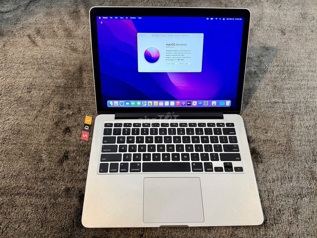 Macbook pro 13 inch 2015 i5 8G 512GB A1502