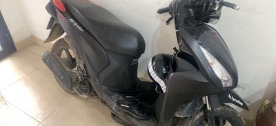 Xe Vision 2018 đen đỏ còn mới. Mua bán Xe máy tại Quận Hai Bà Trưng Hà Nội được đăng bởi Hùng Lê