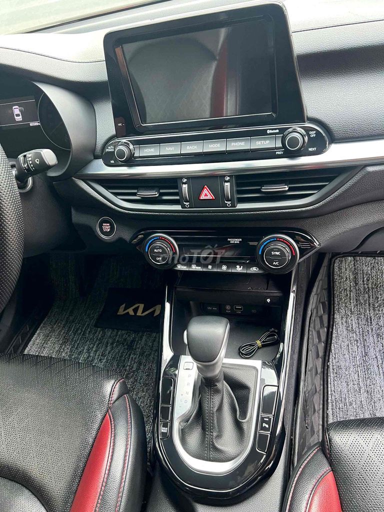 Bán xe lên đời cần nhượng lại chiếc xe Cerato. Mua bán Ô tô tại Huyện Thanh Trì Hà Nội được đăng bởi  Trọng Hiển  hình 7