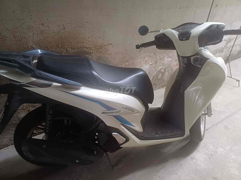 Honda SH 125 cbs Trắng Nữ
