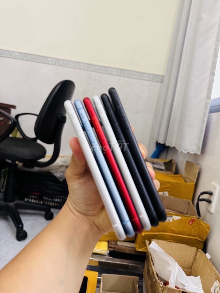 IPhone XR- 64GB qtế,đẹp 99%,zin 100%, pin New. Mua bán Điện thoại tại Quận Gò Vấp Tp Hồ Chí Minh được đăng bởi Bình Ipad  hình 4