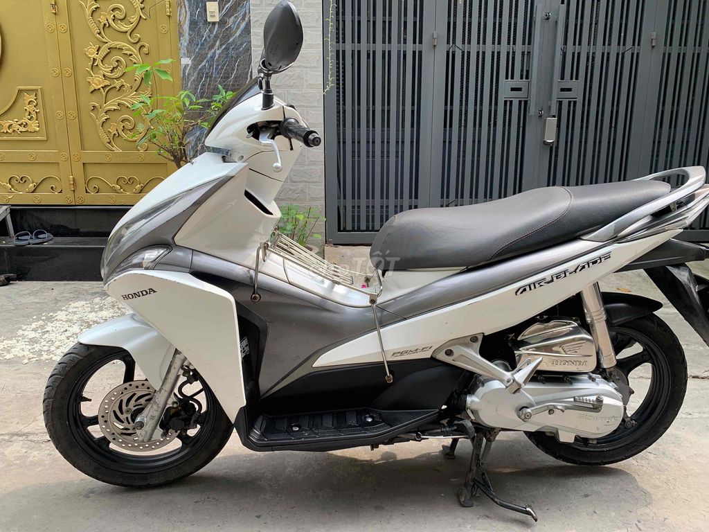 Honda Ariblade Fi 2012 SD39000km Bs.Tphcm đẹp. Mua bán Xe máy tại Quận Bình Tân Tp Hồ Chí Minh được đăng bởi Anh khuê hình 7