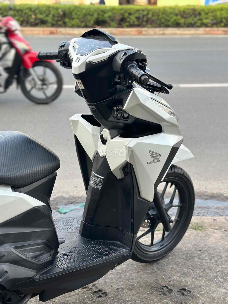 Var 2017 Zin còn sổ, Bao hồ sơ. Mua bán Xe máy tại Thành phố Thuận An Bình Dương được đăng bởi Quân Anh Phạm hình 3