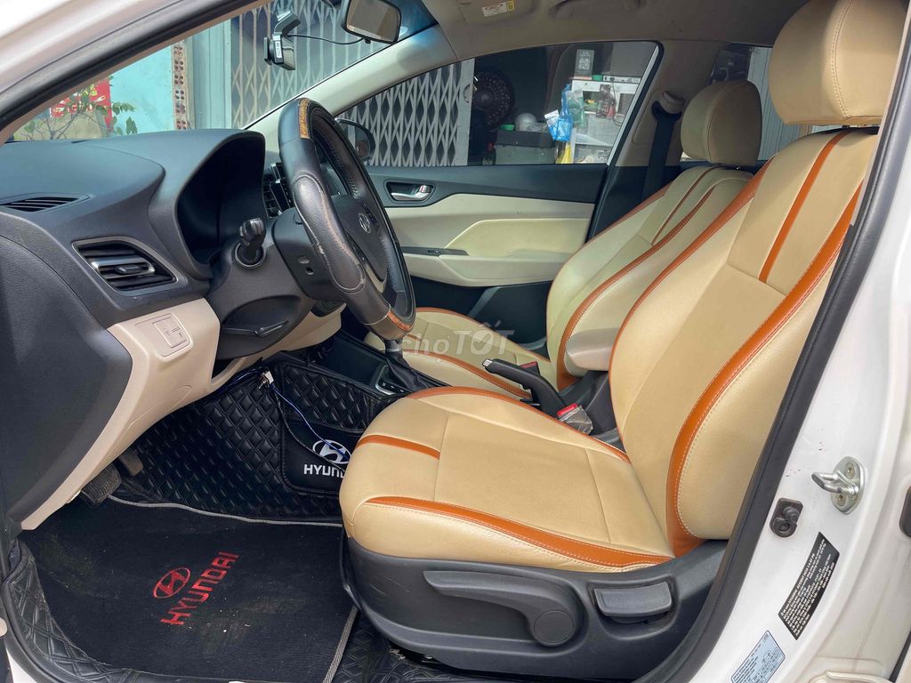 Hyundai Accent 2022 1.4 AT - 40000 km. Mua bán Ô tô tại Thành phố Buôn Ma Thuột Đắk Lắk được đăng bởi Uy Dũng Ô Tô Cũ hình 4