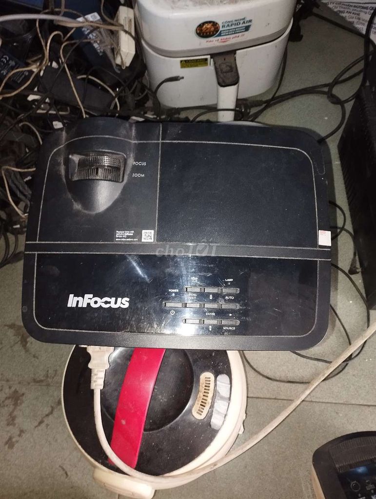 Máy chiếu InFocus Đen Đã sử dụng. Mua bán Đồ dùng văn phòng tại Thành phố Thủ Đức Tp Hồ Chí Minh được đăng bởi dao canh hình 1