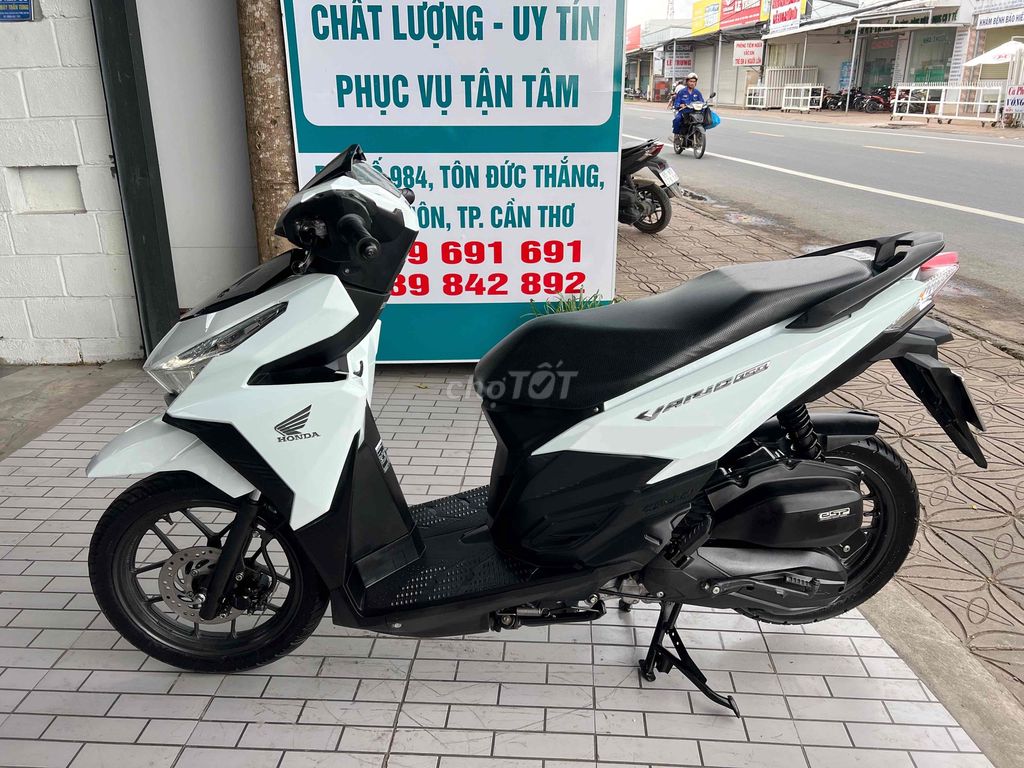 Vario 150 2016 trắng đen, vỏ đầu còn theo xe.. Mua bán Xe máy tại Quận Ô Môn Cần Thơ được đăng bởi Trần Tùng hình 3