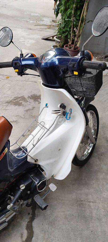 Cub indo 50CC ít đi. Mua bán Xe máy tại Quận Hoàng Mai Hà Nội được đăng bởi Tuân hình 9